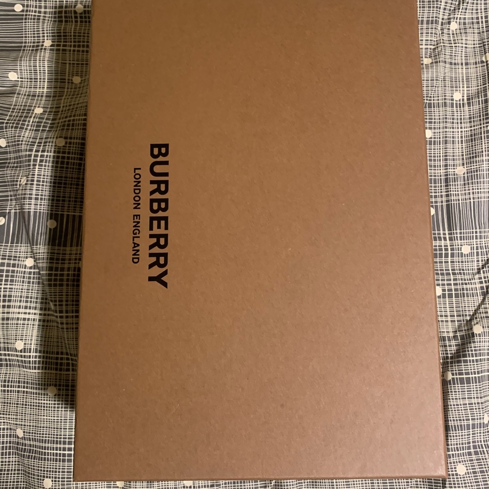 Burberry London England